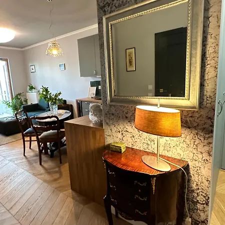 Apartament Toni *